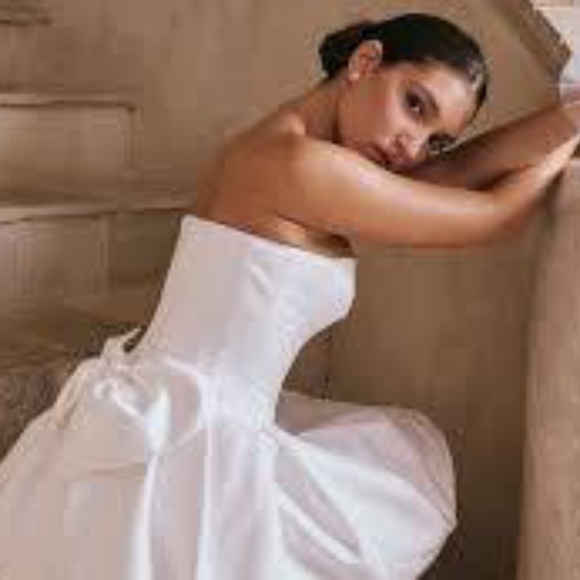 House of CB Noele Bow Strapless Satin Minidress - Picture 13 of 14